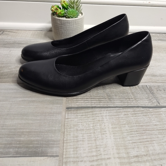 ECCO Womens  Shape 35 Square Toe Pump Shoes - Picture 9 of 10